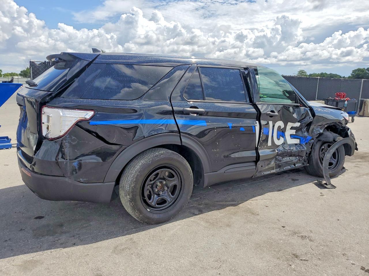 2020 FORD EXPLORER POLICE INTERCEPTOR — Фото 3 из 14