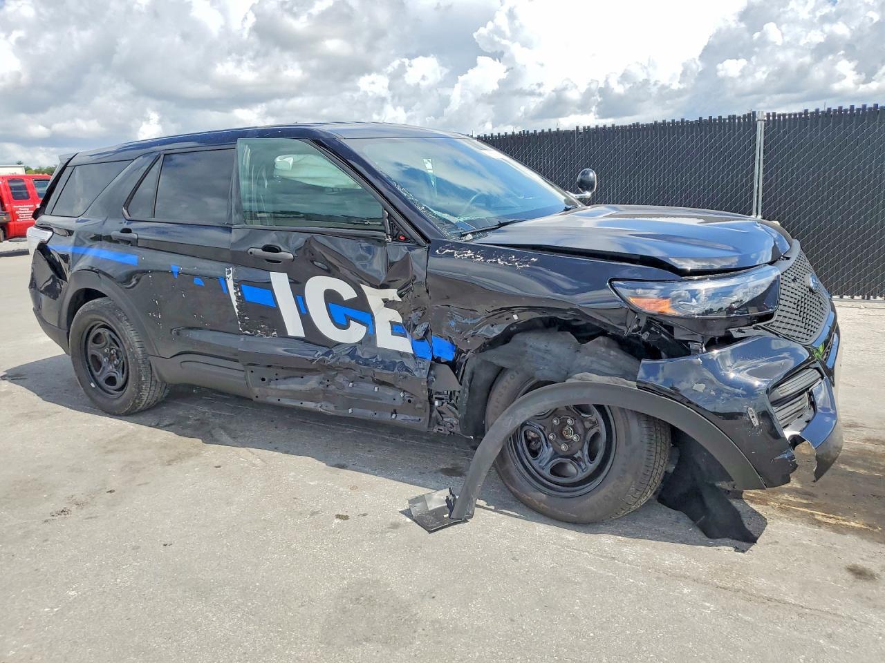 2020 FORD EXPLORER POLICE INTERCEPTOR — Фото 4 из 14