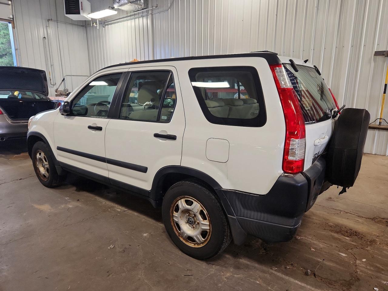 2005 HONDA CR-V LX — Фото 2 из 13
