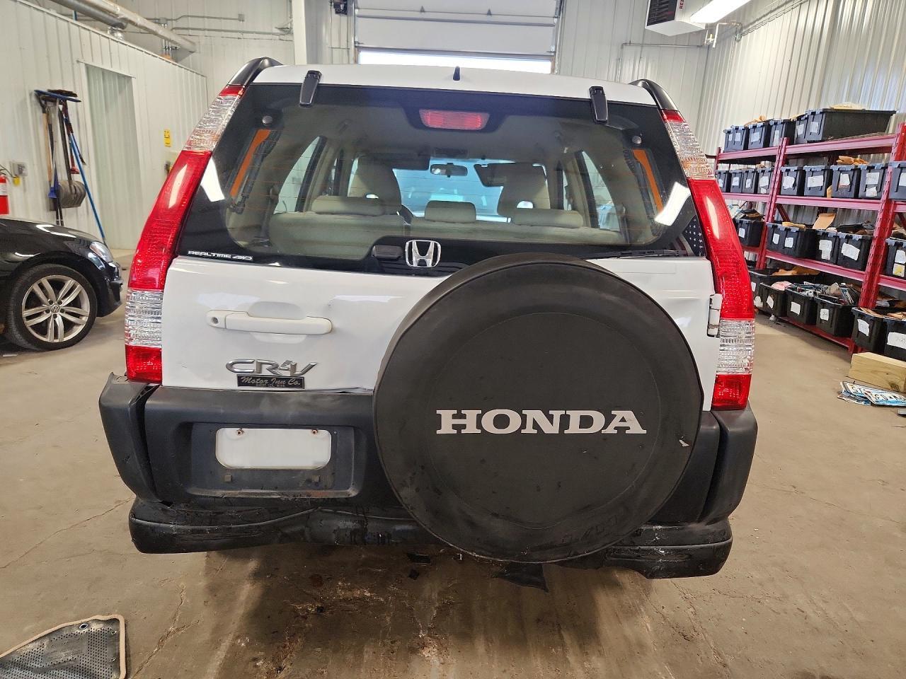 2005 HONDA CR-V LX — Фото 6 из 13