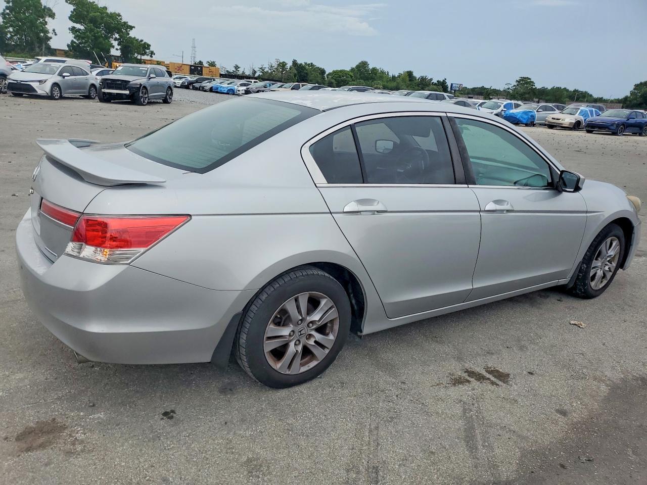 2012 HONDA ACCORD SE — Фото 3 из 12