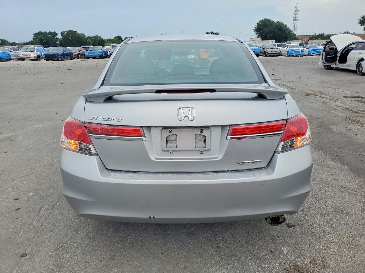 2012 HONDA ACCORD SE — Фото 6 из 12