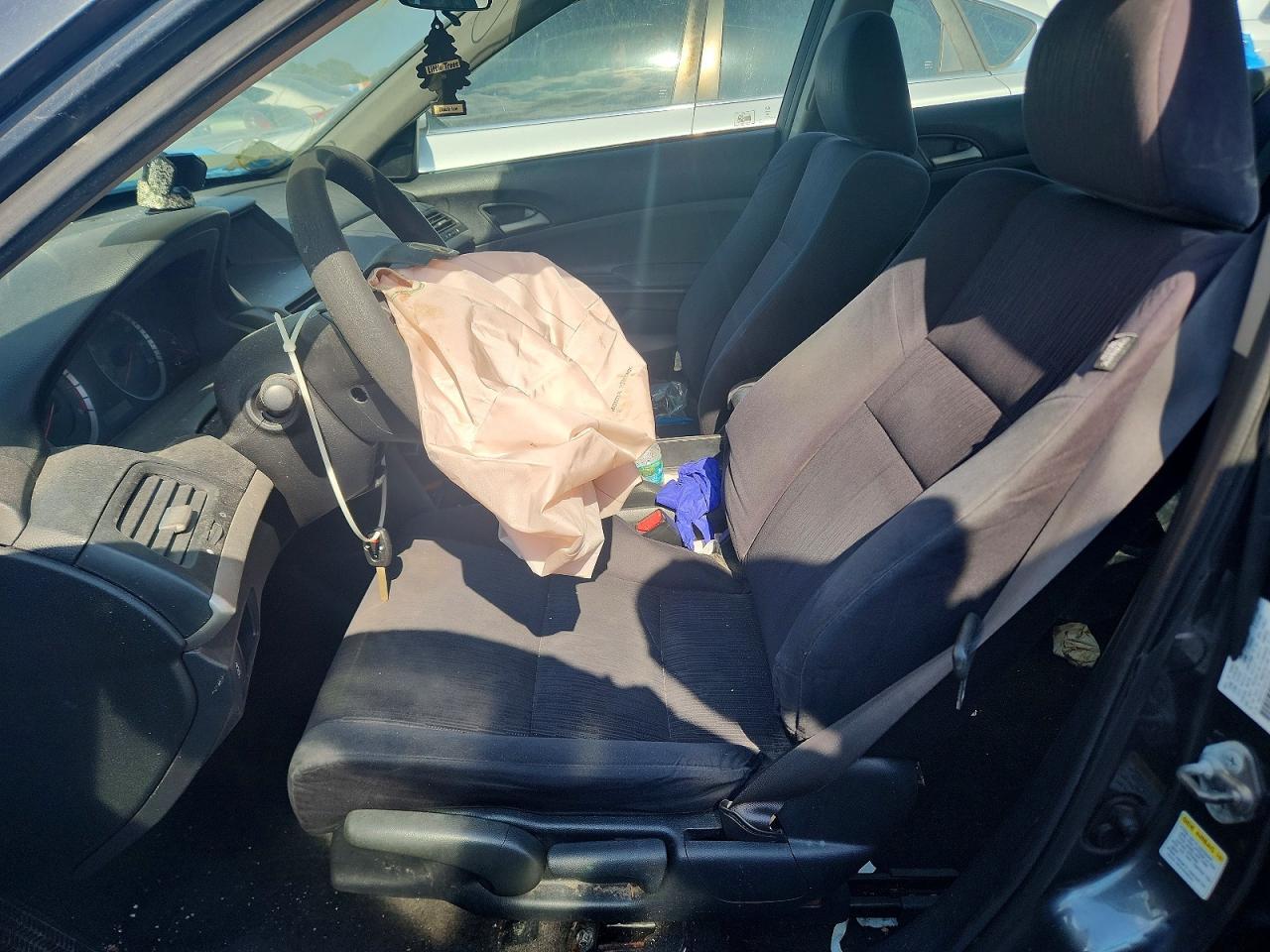 2012 HONDA ACCORD LX — Фото 7 из 13