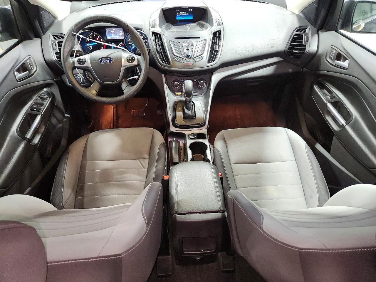 2016 FORD ESCAPE SE — Фото 8 из 13