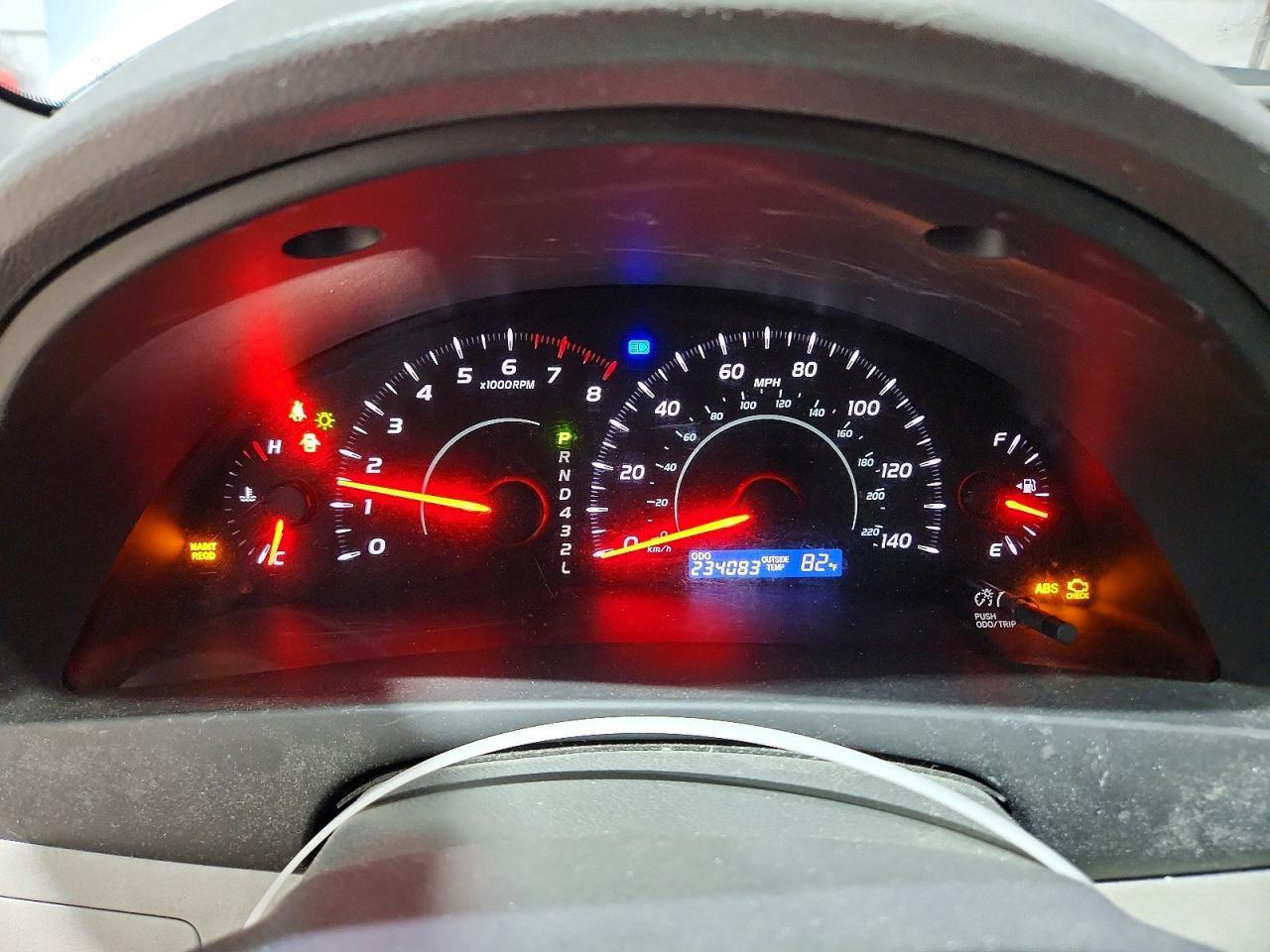 2008 TOYOTA CAMRY LE — Фото 9 из 12