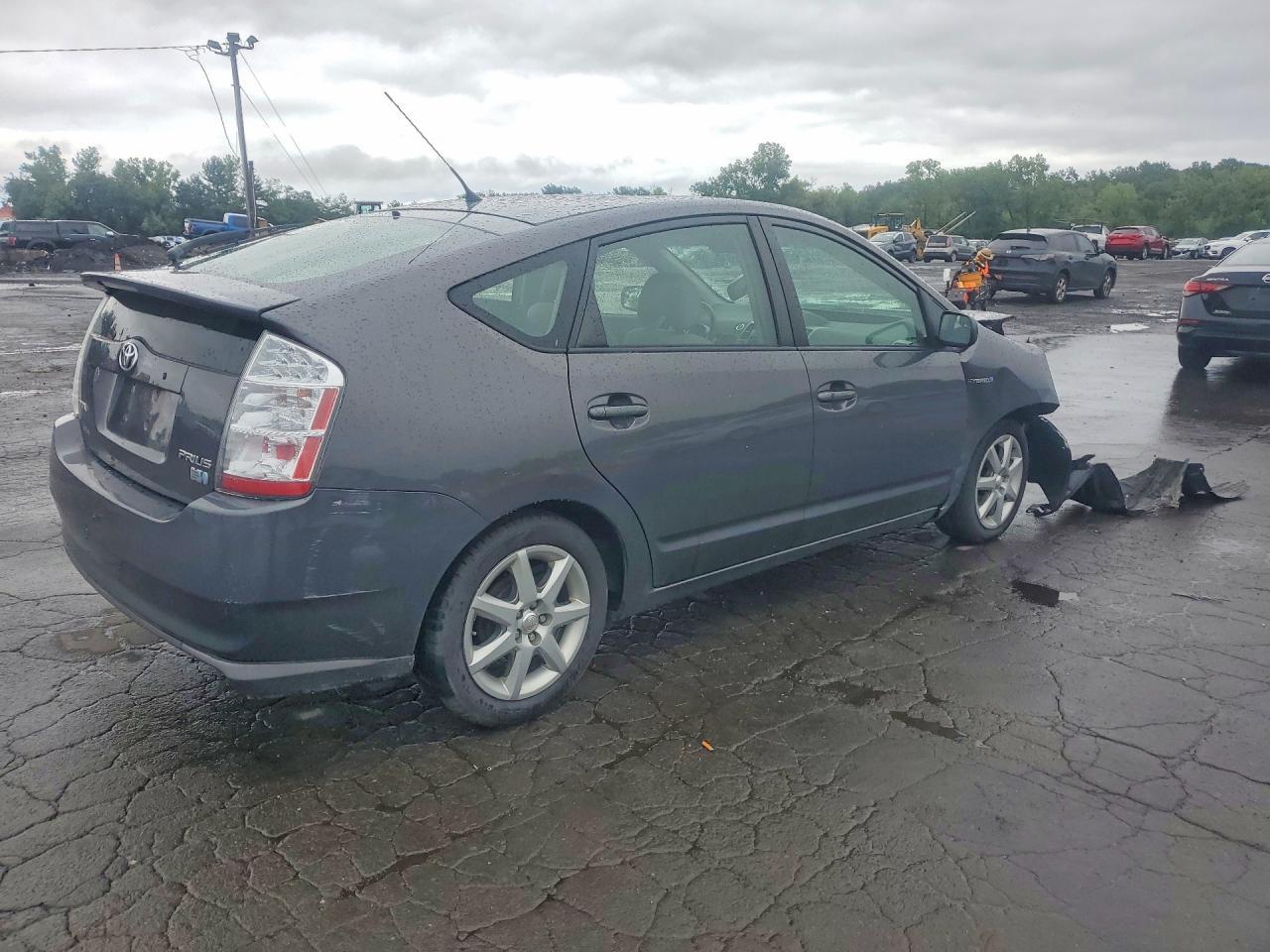 2008 TOYOTA PRIUS TOURING — Фото 3 из 12