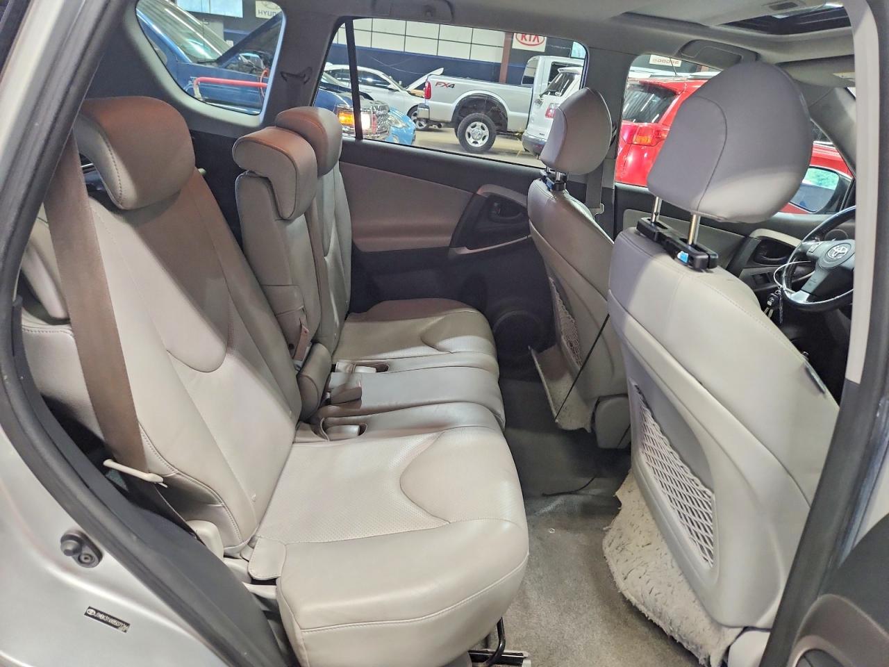 2008 TOYOTA RAV4 LIMITED — Фото 11 из 13