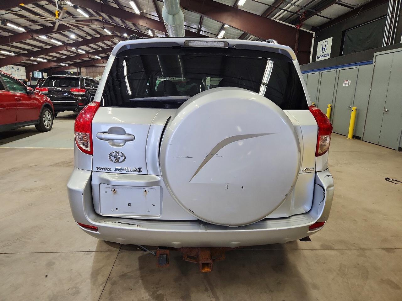 2008 TOYOTA RAV4 LIMITED — Фото 6 из 13