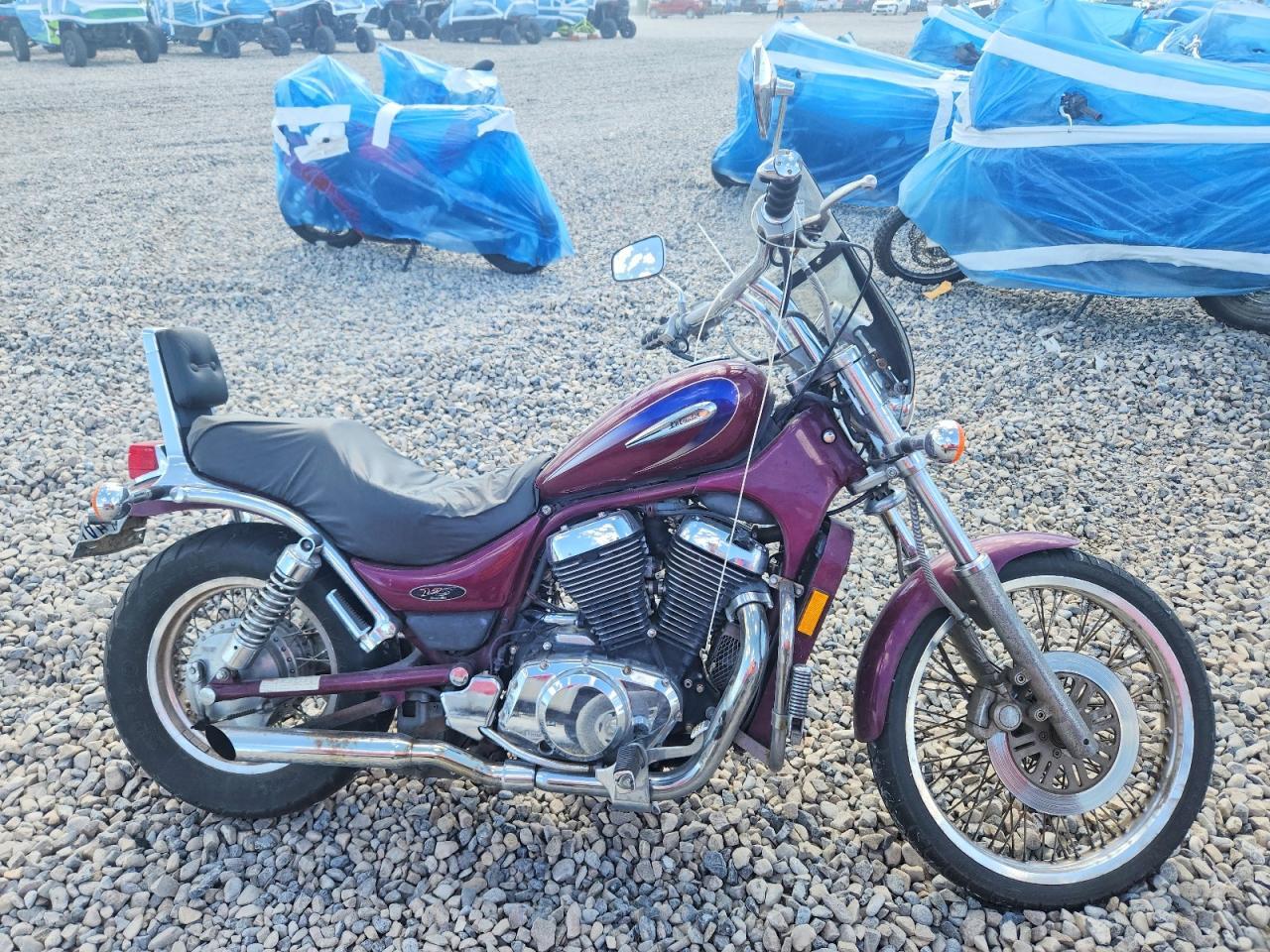 1999 SUZUKI VS800 JS1VS52A1X2101950