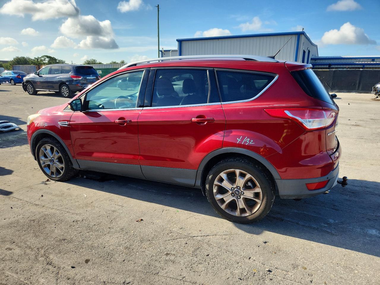 2016 FORD ESCAPE TITANIUM — Фото 2 из 13