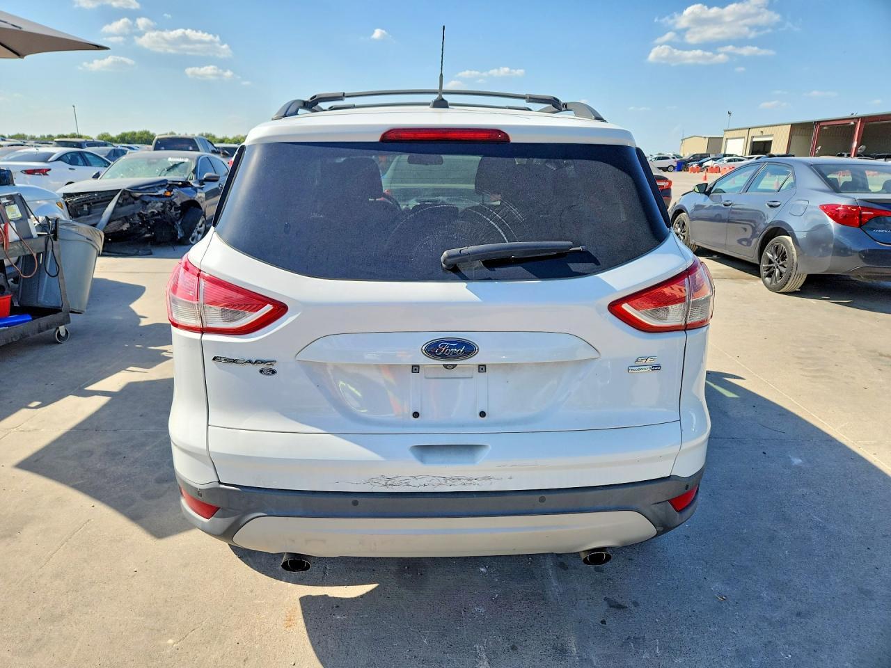2016 FORD ESCAPE SE — Фото 6 из 13