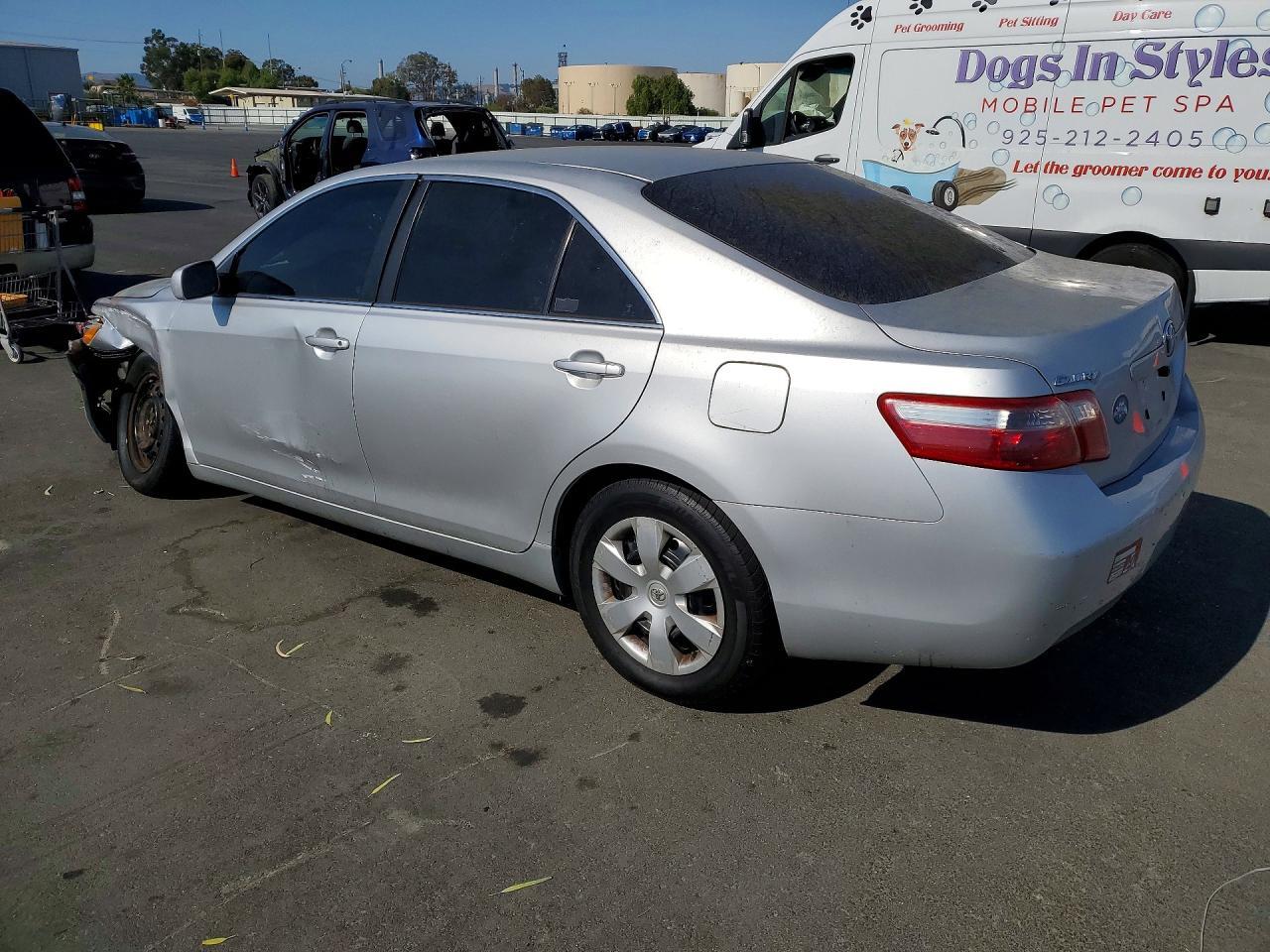 4T1BE46KX8U202757 2008 TOYOTA CAMRY photo no. 2