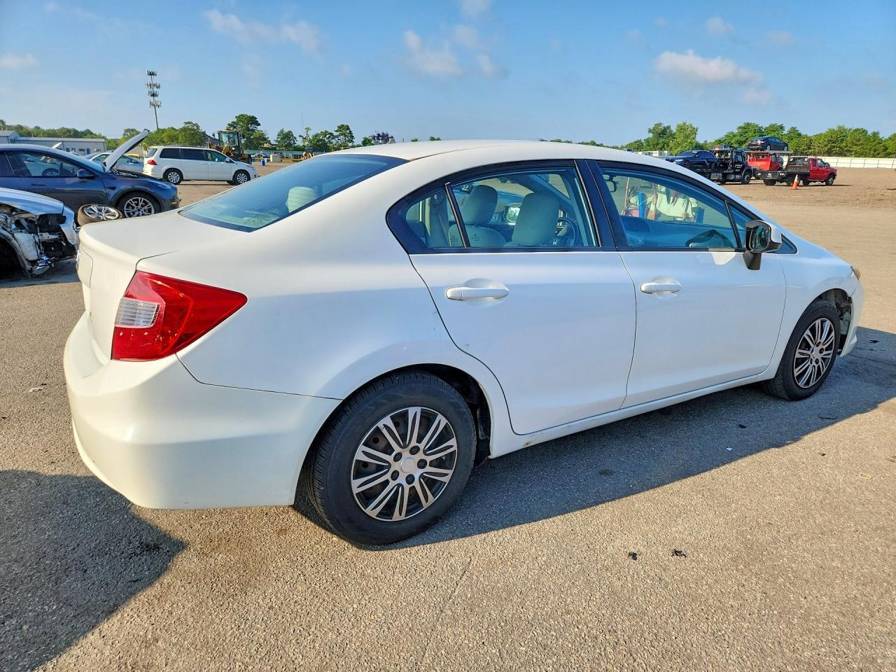2012 HONDA CIVIC LX — Фото 3 из 12
