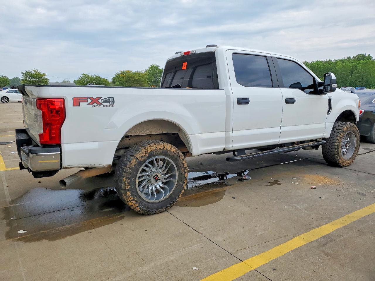 2020 FORD F250 SUPER DUTY — Фото 3 из 13
