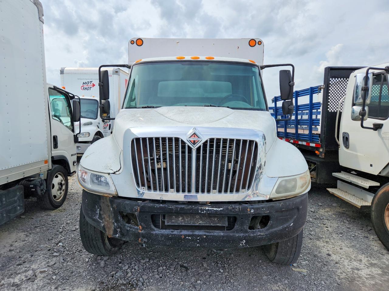 2005 INTERNATIONAL 4300 CHIPPER TRUCK — Фото 5 из 12