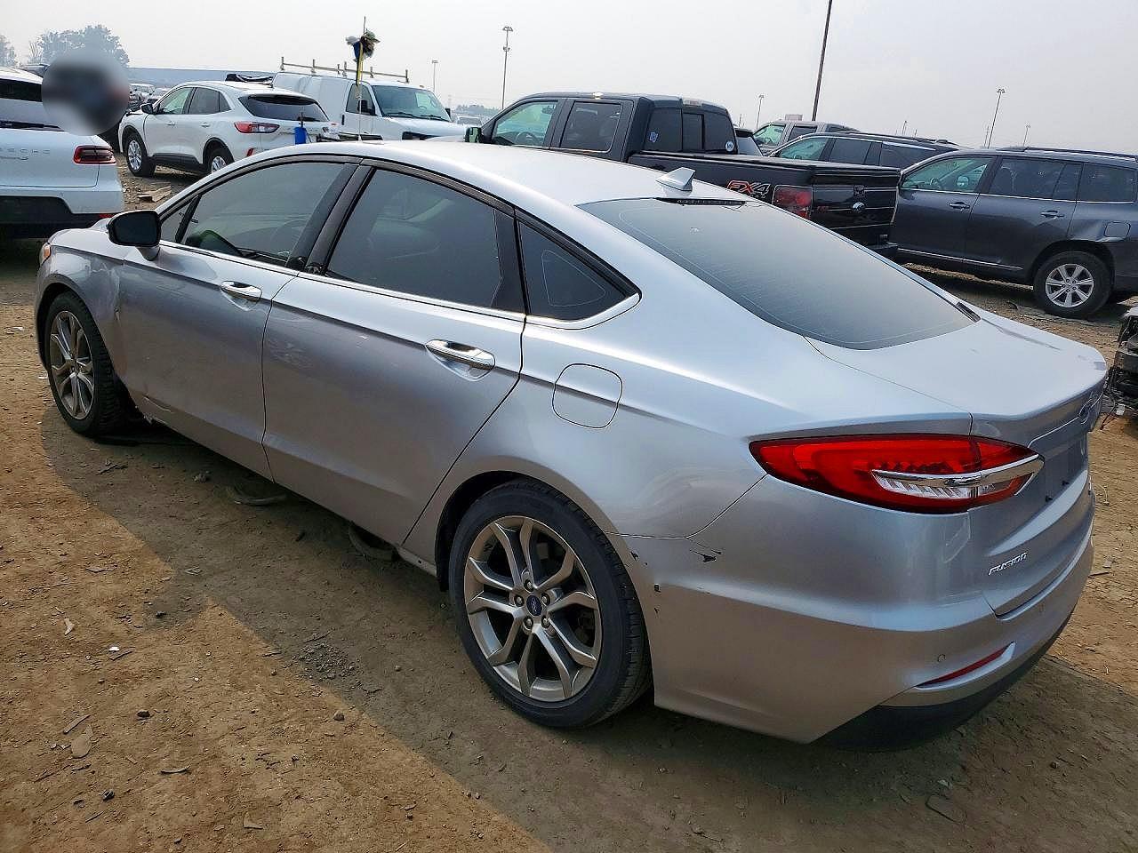 2020 FORD FUSION SEL — Фото 2 из 12