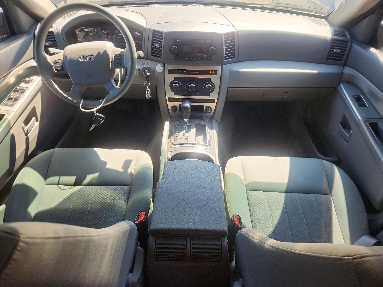 2005 JEEP GRAND CHEROKEE LAREDO/COLUMBIA/FREEDOM — Фото 8 из 12