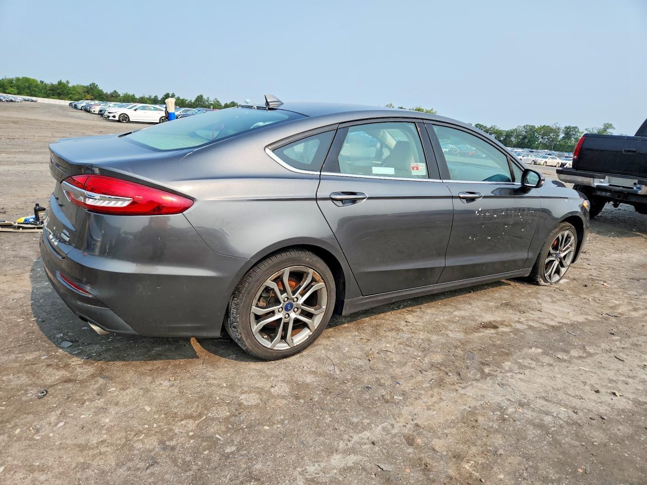 2020 FORD FUSION SEL — Фото 3 из 12
