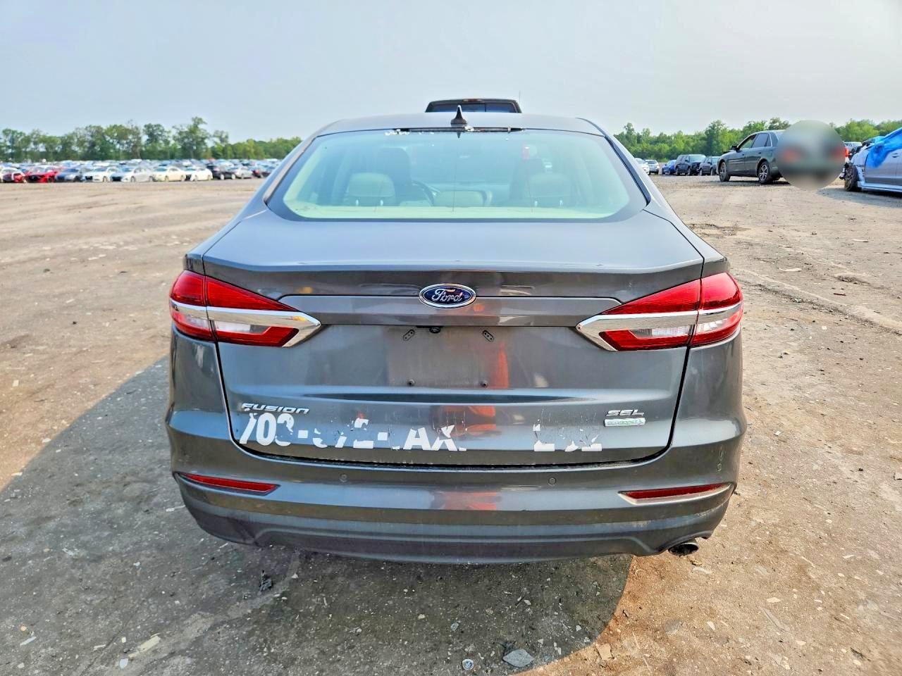 2020 FORD FUSION SEL — Фото 6 из 12