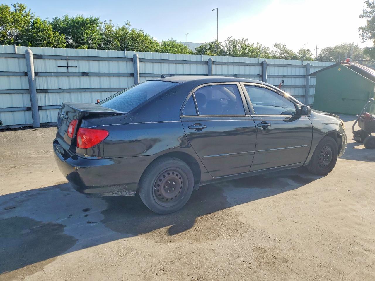 2008 TOYOTA COROLLA CE — Фото 3 из 12