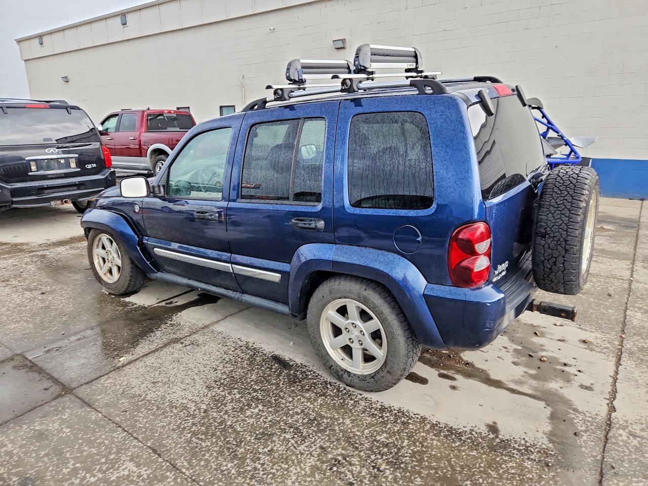 2005 JEEP LIBERTY LIMITED — Фото 2 из 12