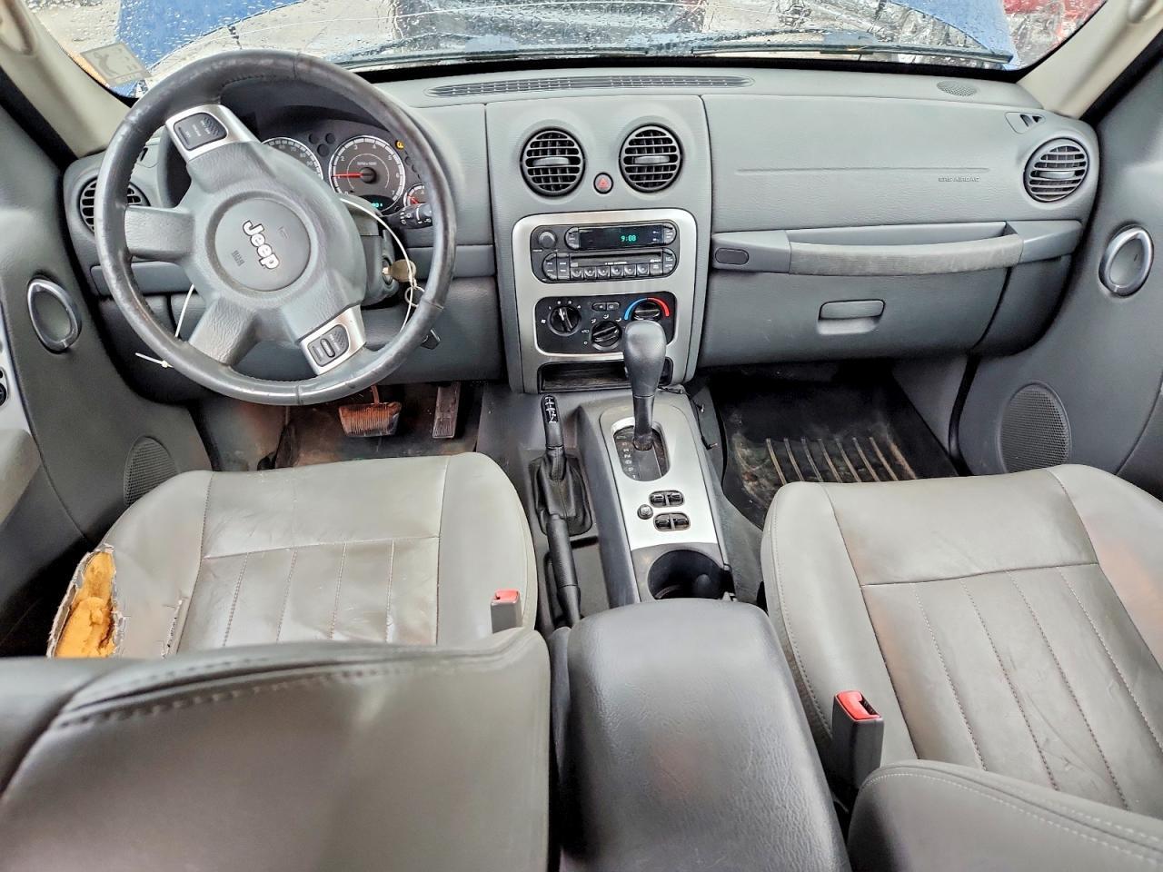 2005 JEEP LIBERTY LIMITED — Фото 8 из 12
