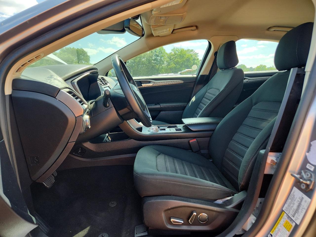 2020 FORD FUSION SE — Фото 7 из 12