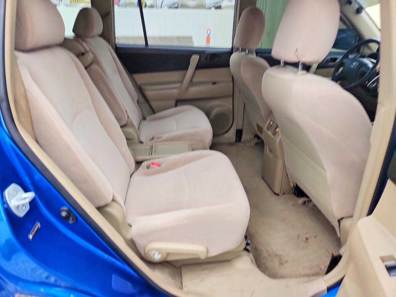 2008 TOYOTA HIGHLANDER BASE — Фото 11 из 13