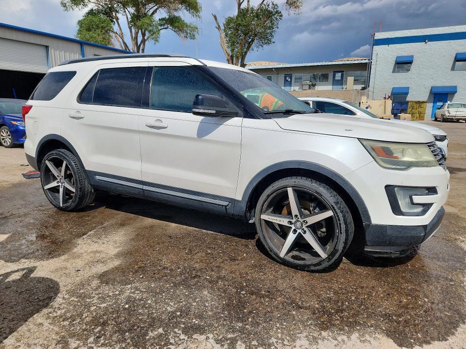 2016 FORD EXPLORER XLT — Фото 4 из 13