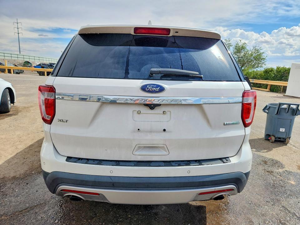 2016 FORD EXPLORER XLT — Фото 6 из 13