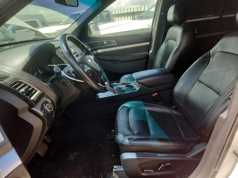 2016 FORD EXPLORER XLT — Фото 7 из 13