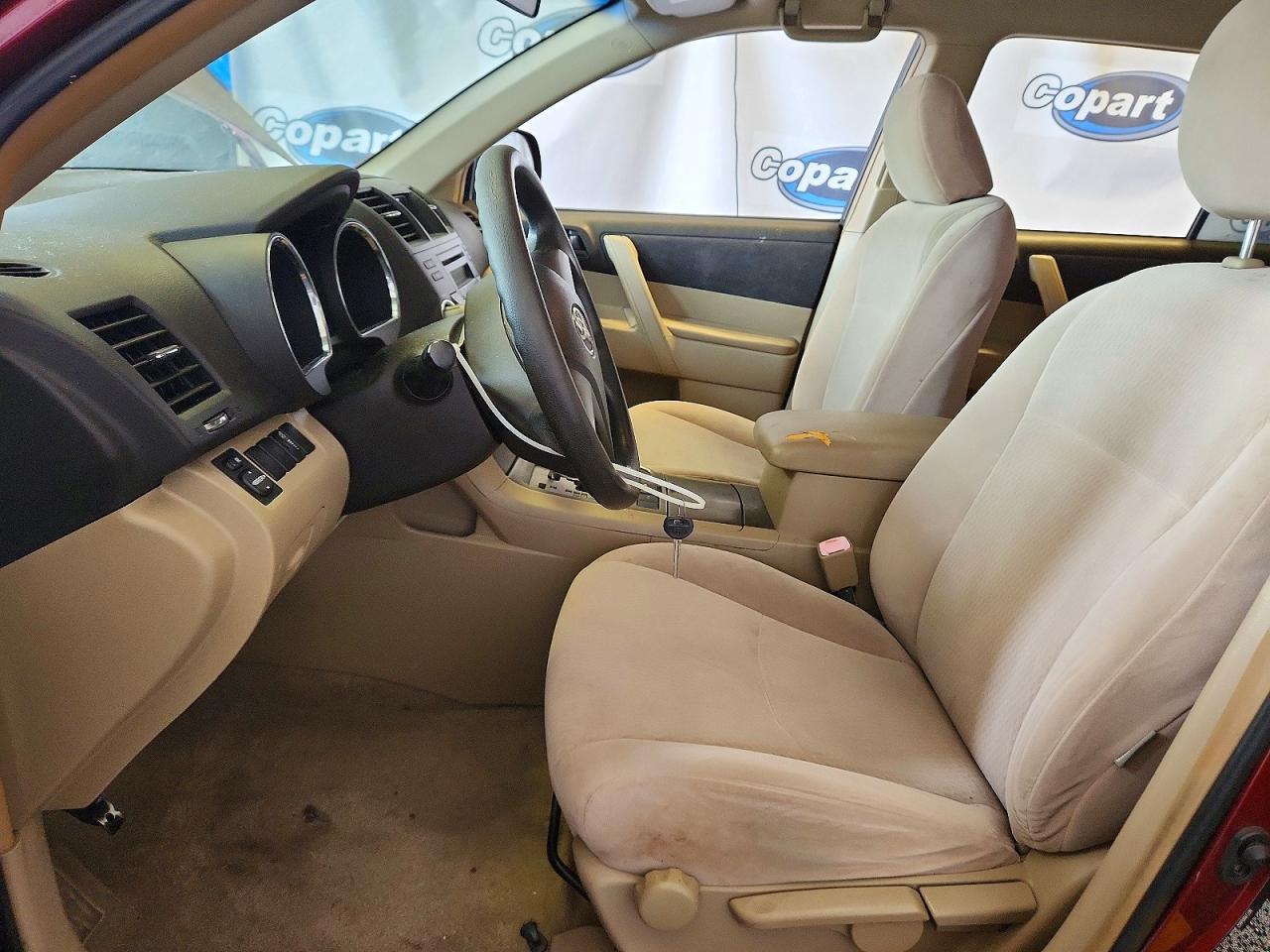 2008 TOYOTA HIGHLANDER BASE — Фото 7 из 13