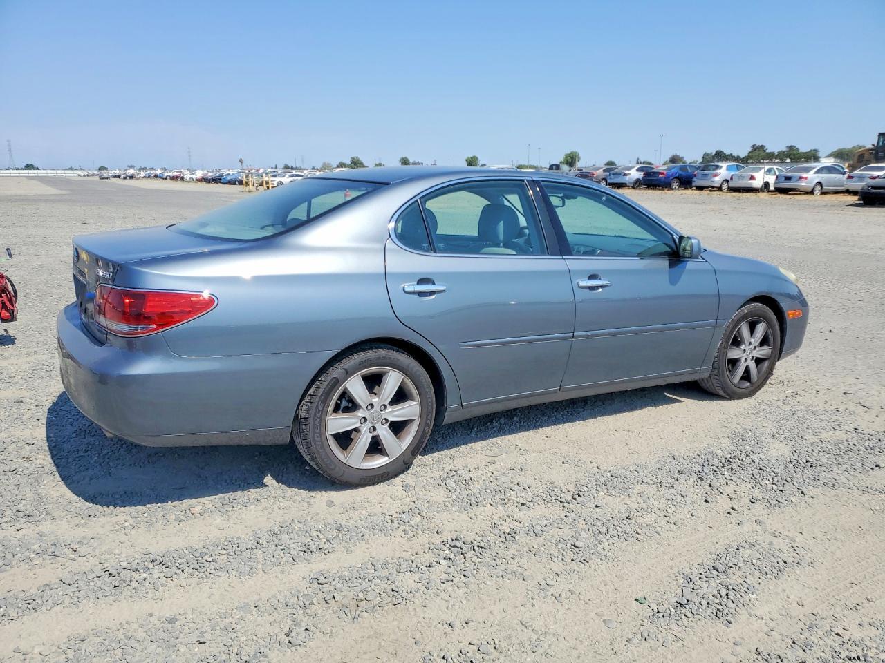 2005 LEXUS ES 330 — Фото 3 из 12