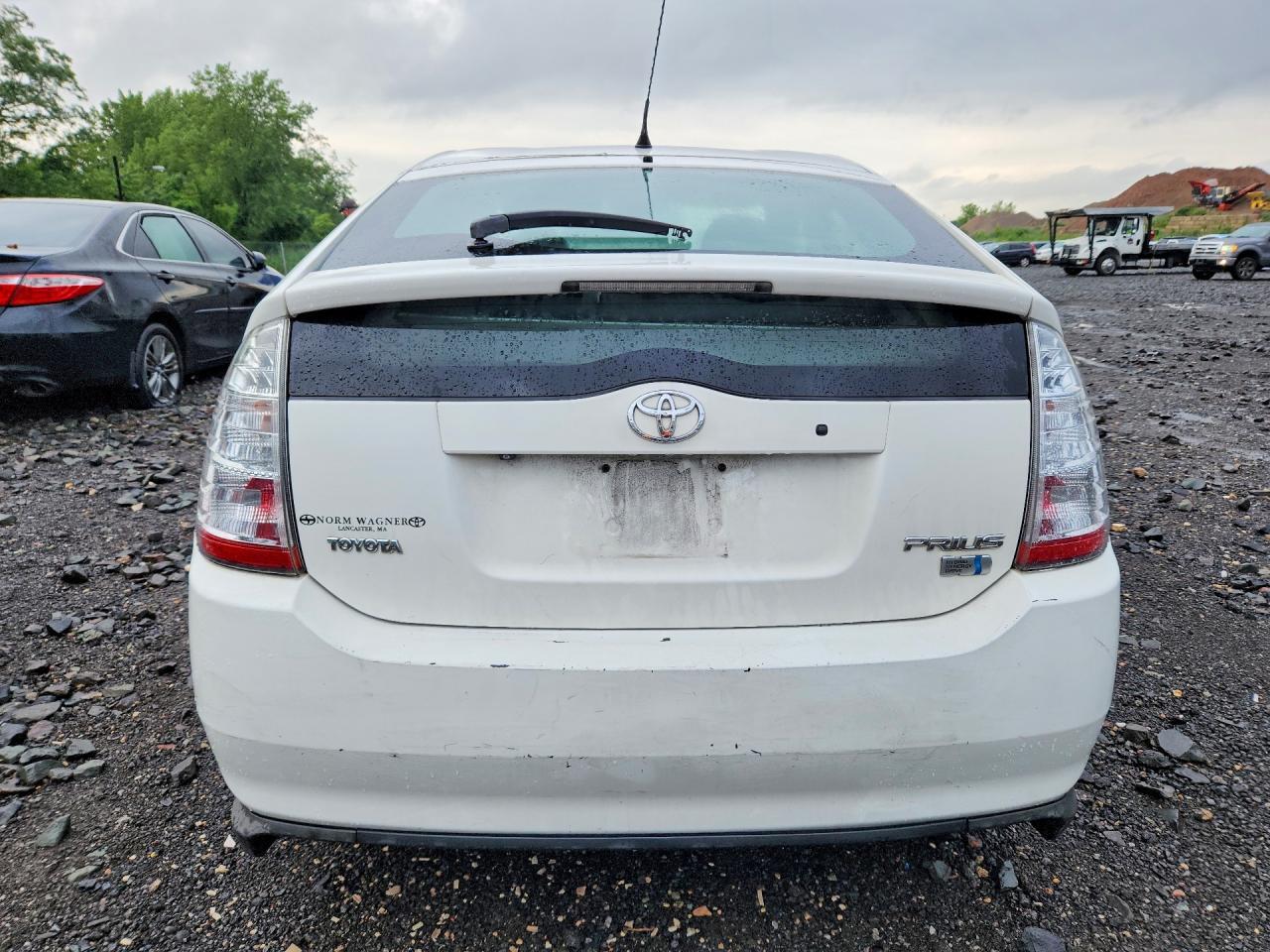 2008 TOYOTA PRIUS BASE — Фото 6 из 12