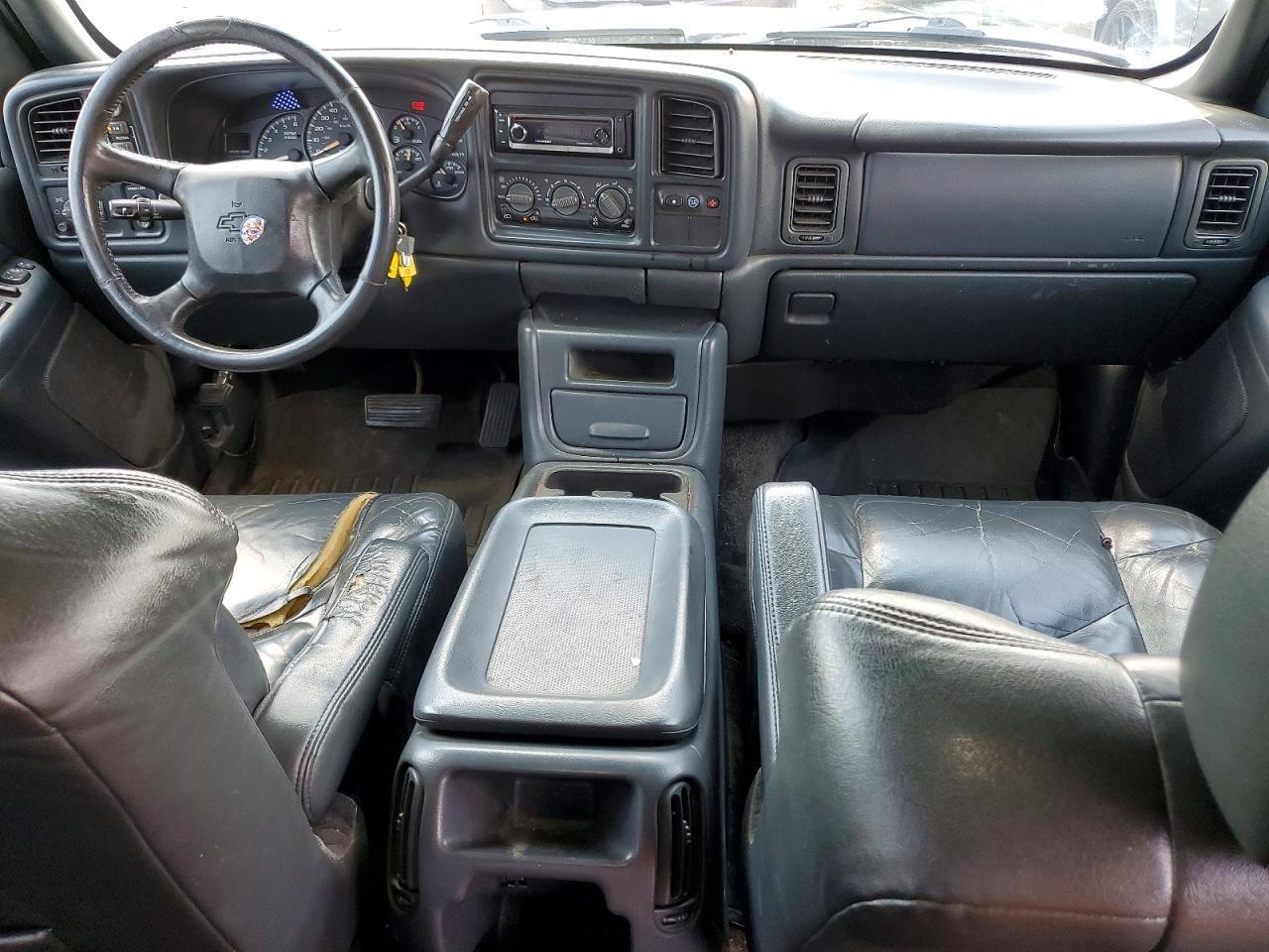 2002 CHEVROLET AVALANCHE K1500 — Фото 8 из 12