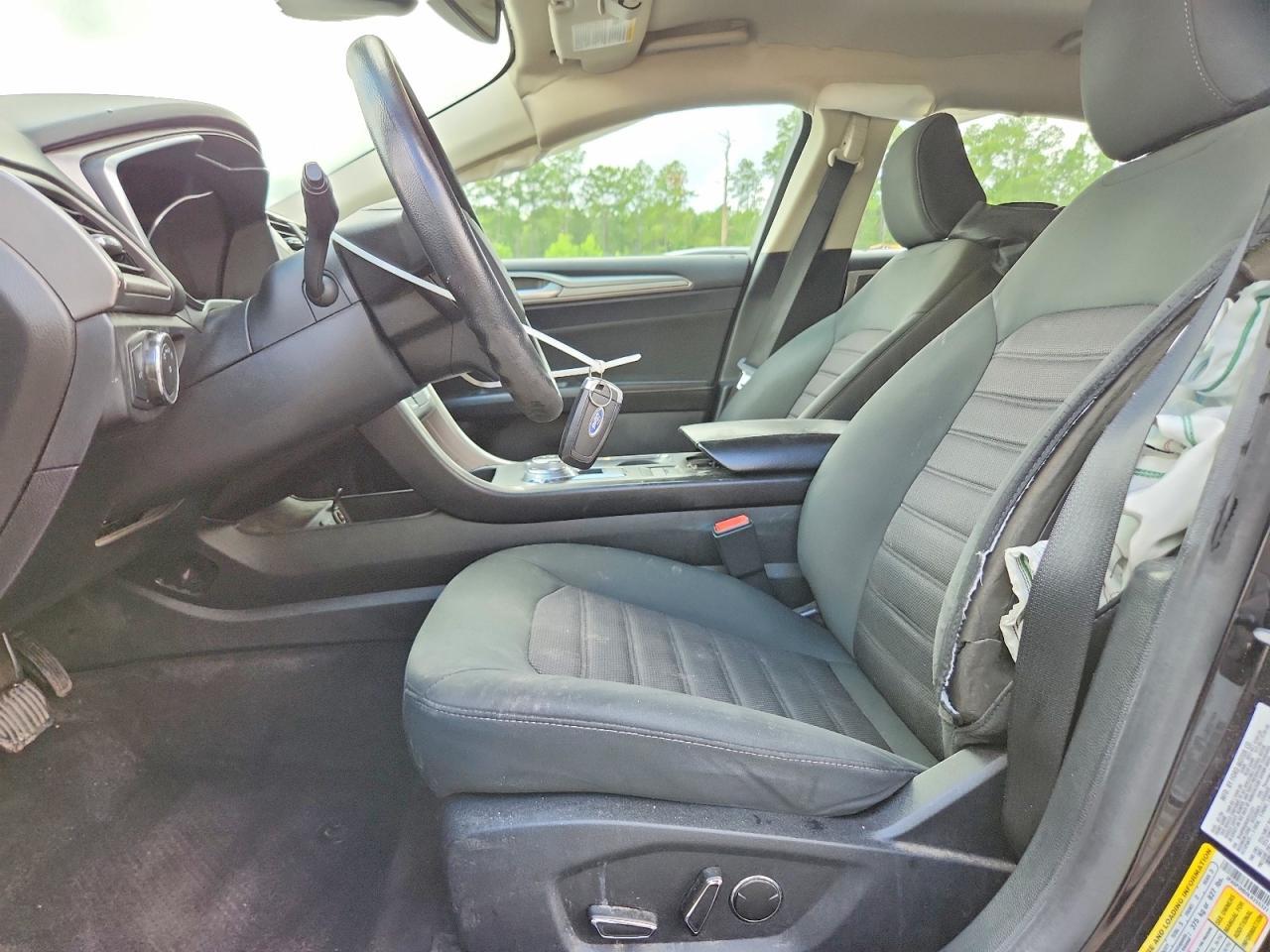 2020 FORD FUSION SE — Фото 7 из 12