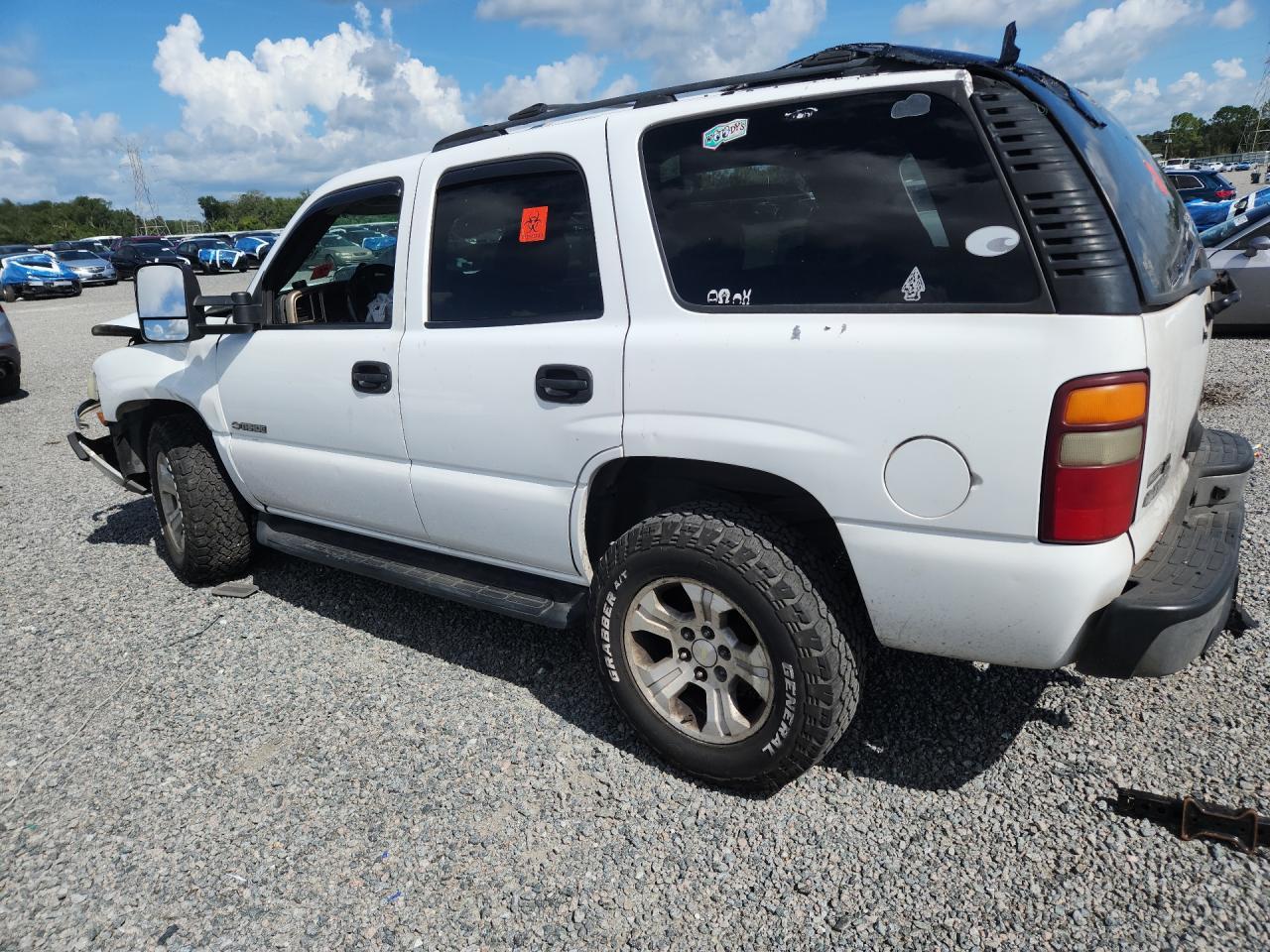2002 CHEVROLET TAHOE C1500 — Фото 2 из 13