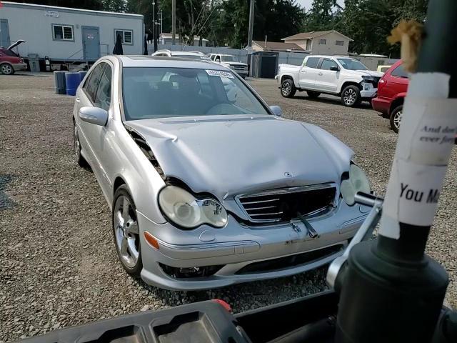 2005 MERCEDES-BENZ C 230K SPORT SEDAN — Фото 13 из 14