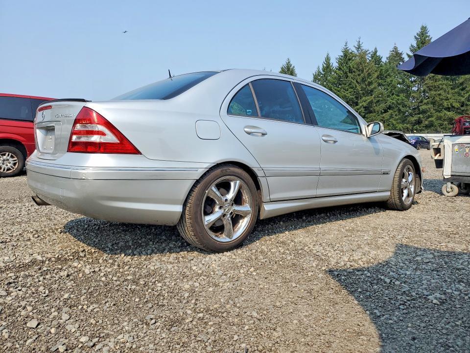 2005 MERCEDES-BENZ C 230K SPORT SEDAN — Фото 3 из 14