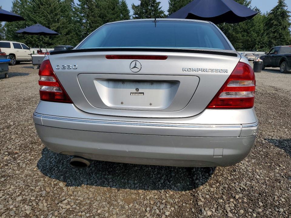 2005 MERCEDES-BENZ C 230K SPORT SEDAN — Фото 6 из 14