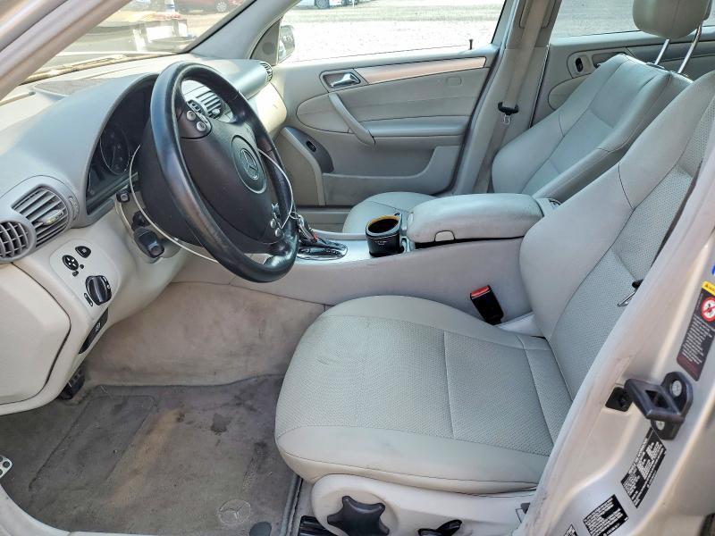 2005 MERCEDES-BENZ C 230K SPORT SEDAN — Фото 7 из 14
