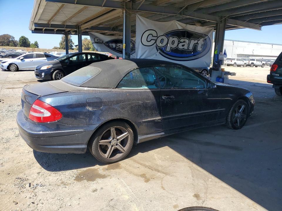 2005 MERCEDES-BENZ CLK 500 — Фото 3 из 13