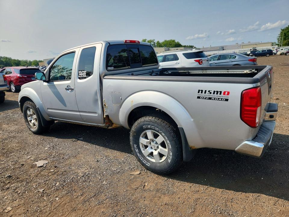 2005 NISSAN FRONTIER SE — Фото 2 из 12
