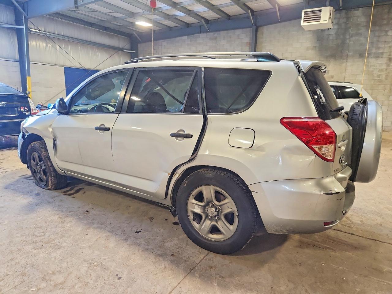 2008 TOYOTA RAV4 BASE — Фото 2 из 13