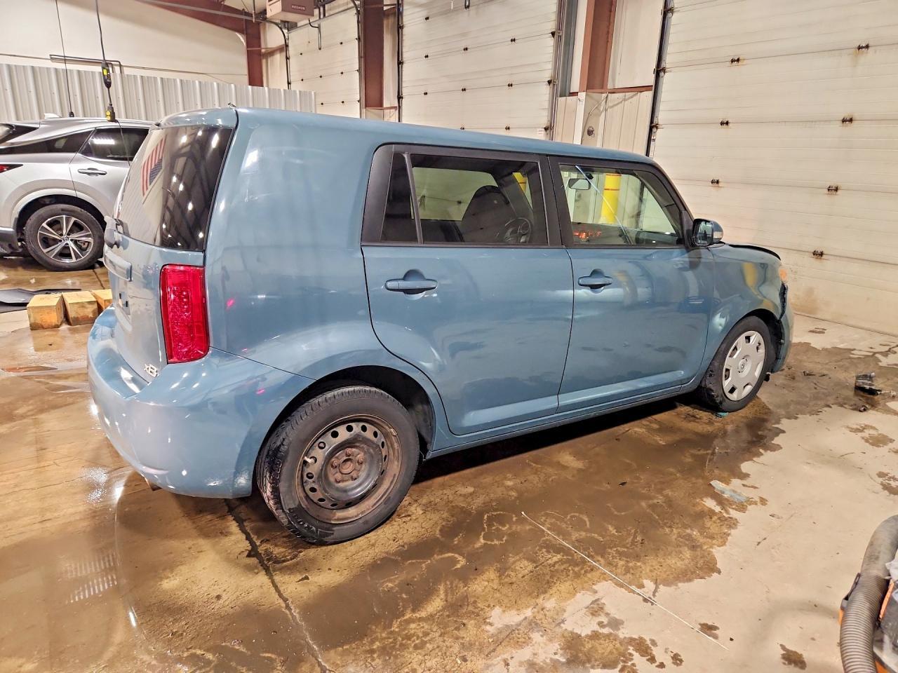 2008 TOYOTA SCION XB — Фото 3 из 12
