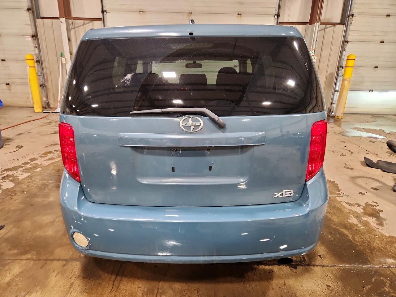 2008 TOYOTA SCION XB — Фото 6 из 12