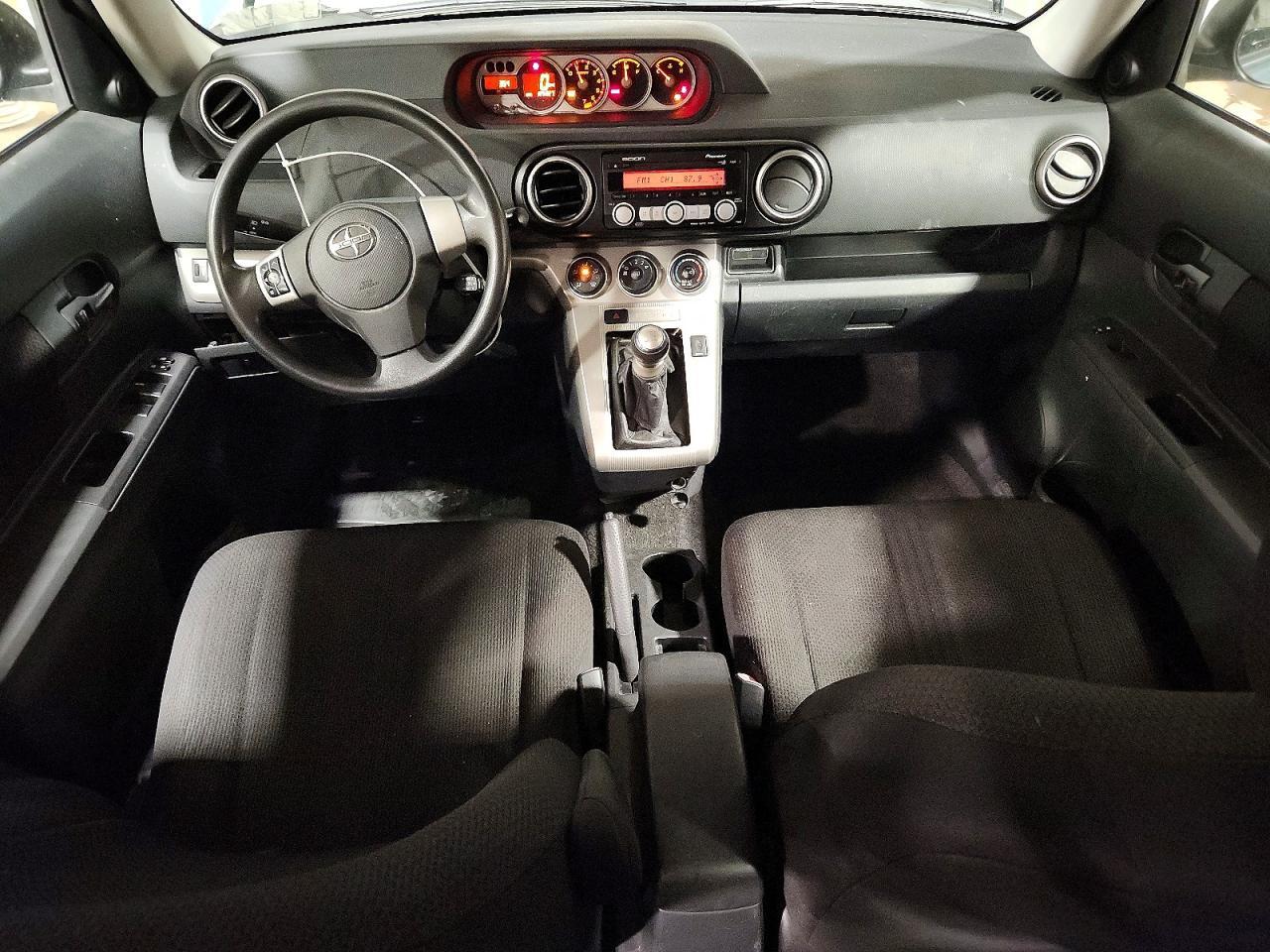 2008 TOYOTA SCION XB — Фото 8 из 12