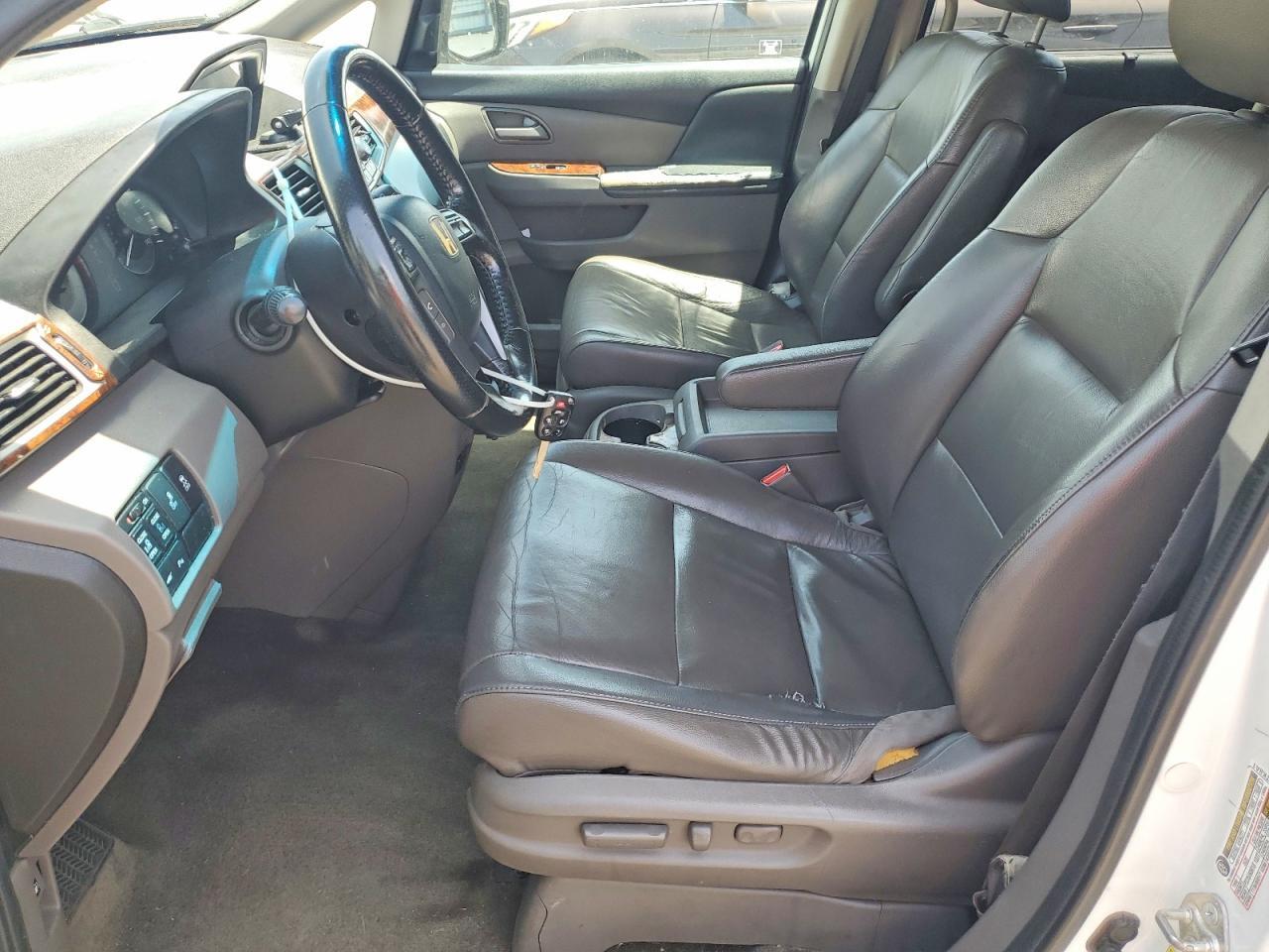 2012 HONDA ODYSSEY TOURING — Фото 7 из 13