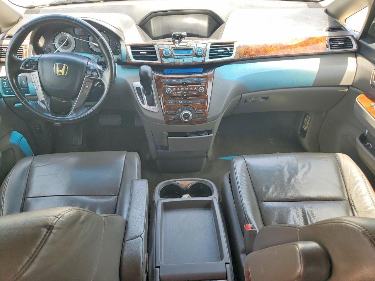 2012 HONDA ODYSSEY TOURING — Фото 8 из 13