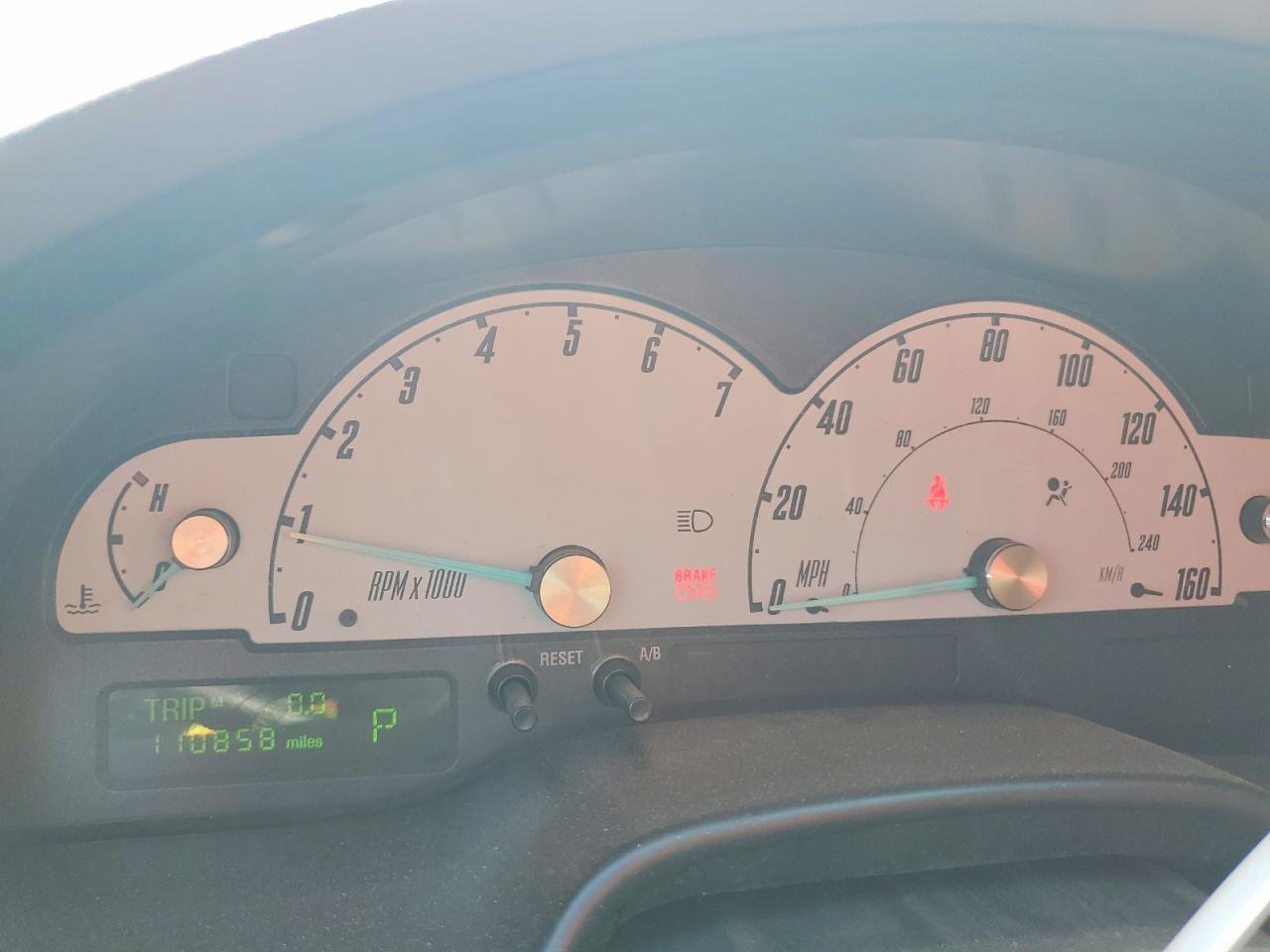 2002 FORD THUNDERBIRD — Фото 9 из 12